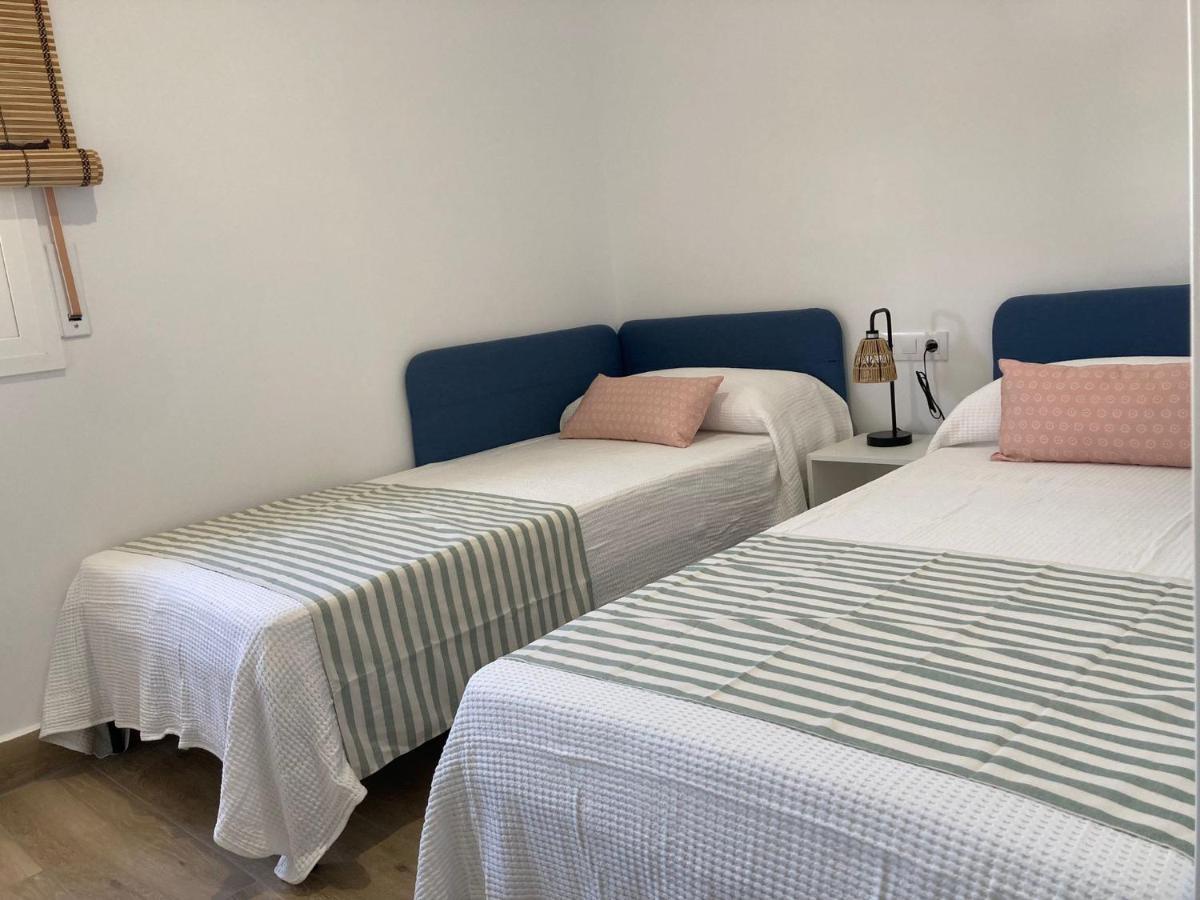 Zona5 Apartamentos Turisticos El Vendrell Extérieur photo
