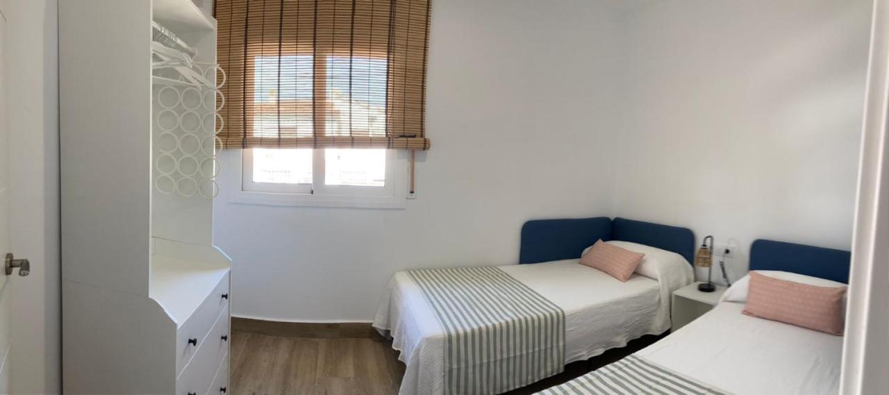 Zona5 Apartamentos Turisticos El Vendrell Extérieur photo